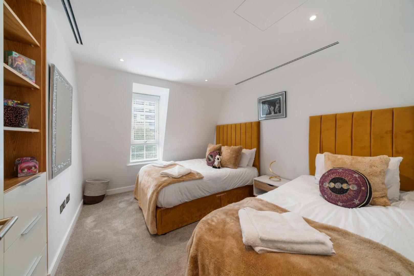 Elegant 3-Bedroom Penthouse In Marble Arch 70 Londres Exterior foto