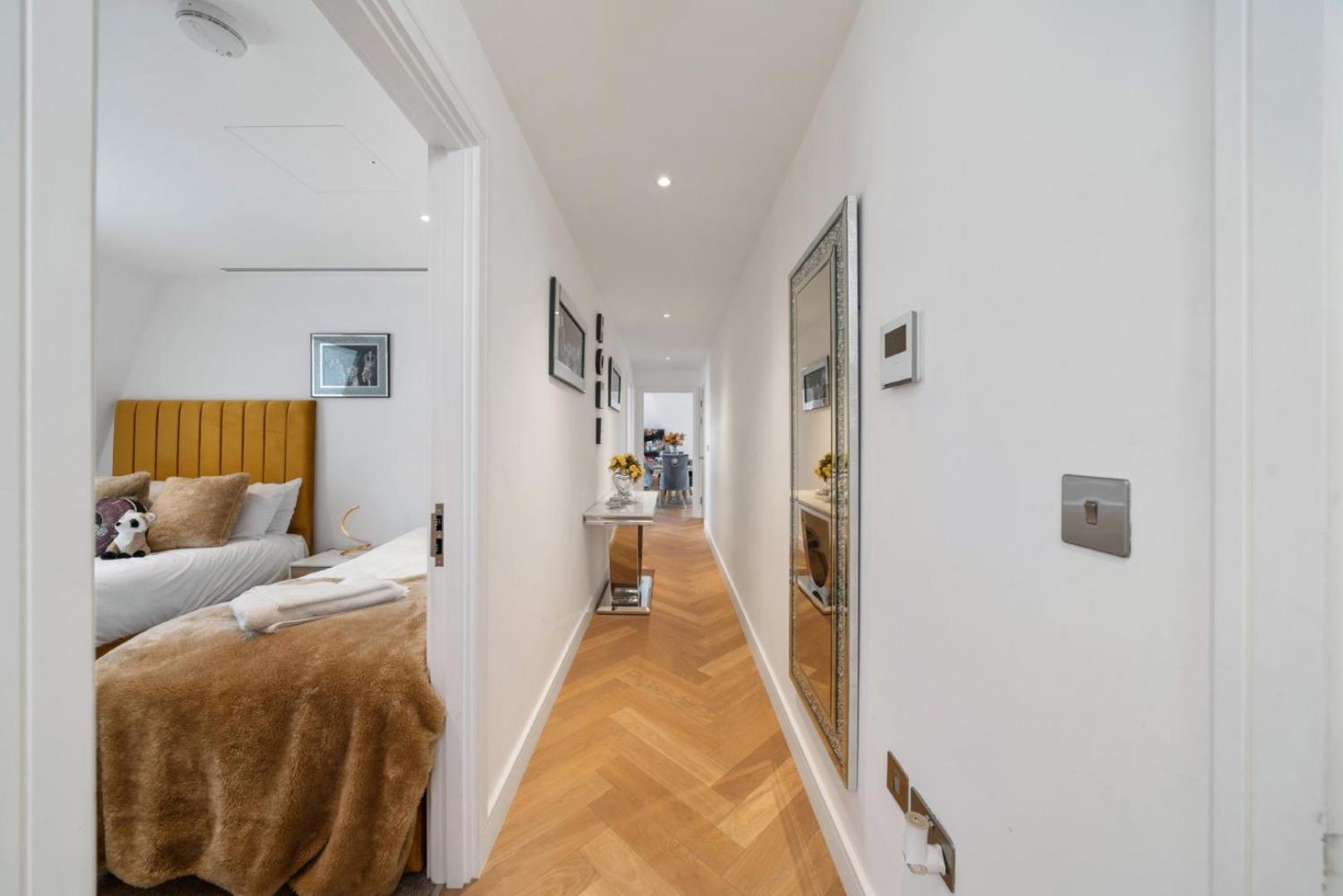 Elegant 3-Bedroom Penthouse In Marble Arch 70 Londres Exterior foto